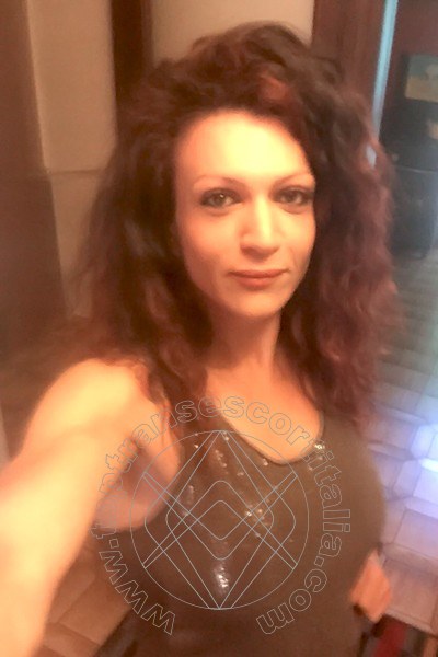 Foto selfie 103 di Lara Hot transescort Tortona