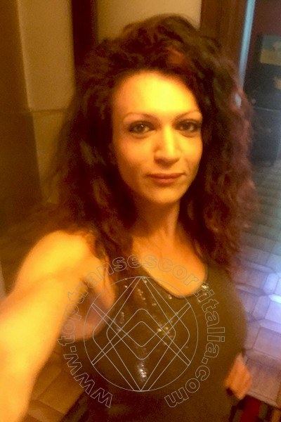 Foto selfie 107 di Lara Hot transescort Tortona