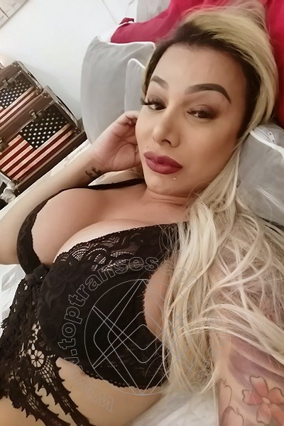Foto selfie 6 di Walkiria Drumond Pornostar transescort Viareggio
