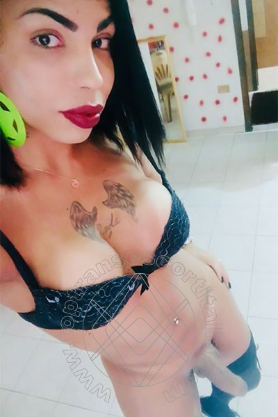 Foto selfie hot 5 di Rayla Rios transescort Vercelli