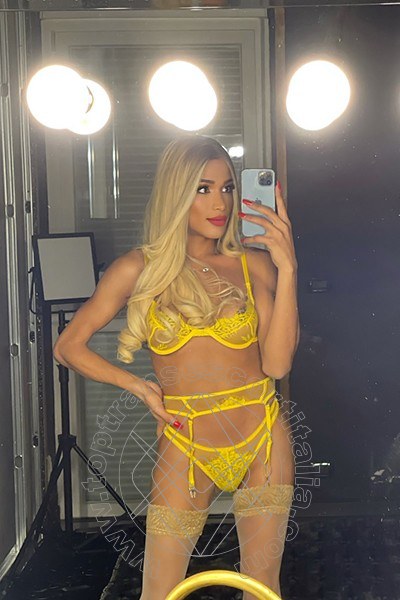Foto selfie 9 di Angel Jade Pornostar transescort Lecce