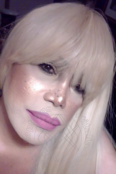 Foto selfie 723 di Nicole Vip Venturiny transescort Milano