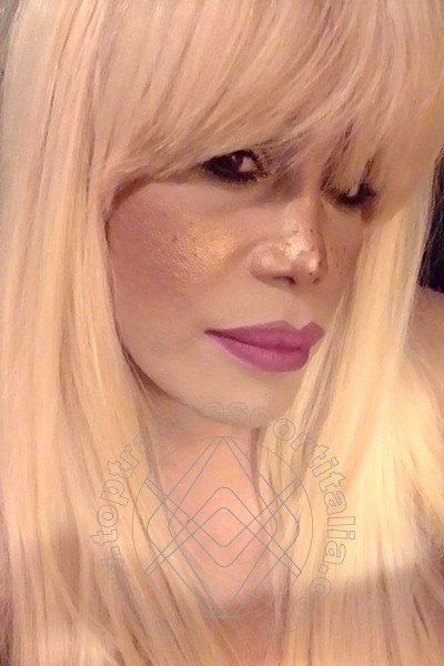 Foto selfie 721 di Nicole Vip Venturiny transescort Milano