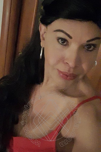 Foto selfie 97 di Tainá Oliveira transescort Prato