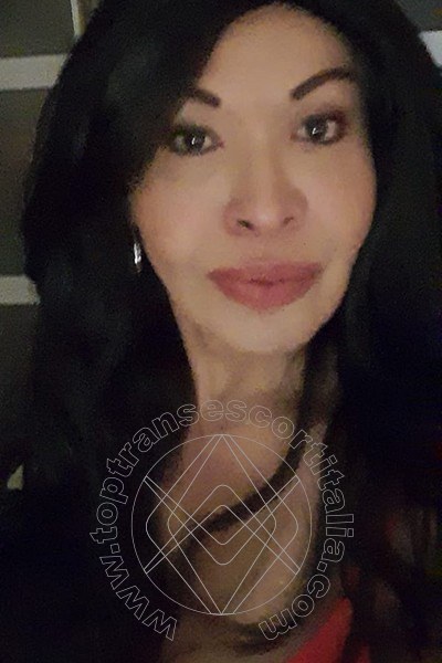 Foto selfie 86 di Tainá Oliveira transescort Prato