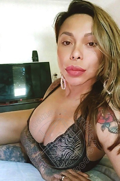 Foto selfie 64 di Alessandra Toledo Pornostar transescort Rimini
