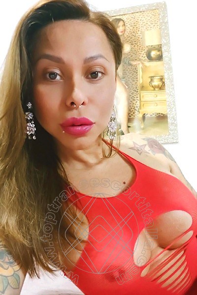 Foto selfie 60 di Alessandra Toledo Pornostar transescort Rimini