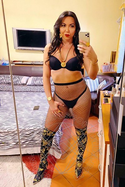 Foto selfie 124 di Emme transescort Alba Adriatica