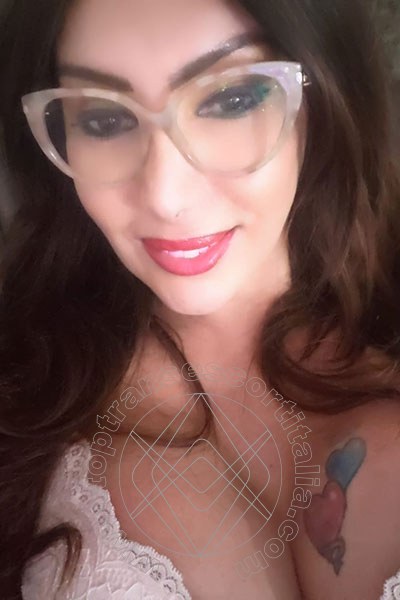 Foto selfie 6 di Izabelli Frazao Pornostar transescort Milano