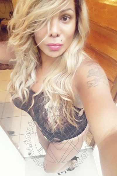 Foto selfie 17 di Carolina Hot transescort Lecce