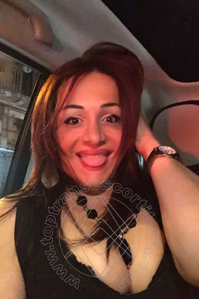 Foto selfie 51 di Carla Attrice Italiana transescort Napoli