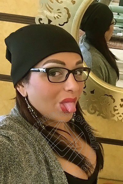 Foto selfie 35 di Carla Attrice Italiana transescort Napoli