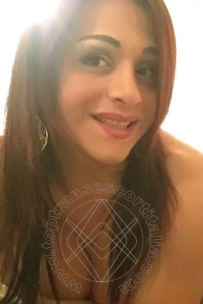 Foto selfie 33 di Carla Attrice Italiana transescort Napoli