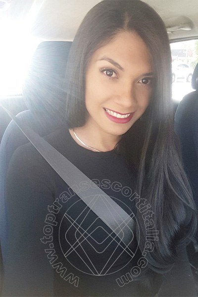 Foto selfie 51 di Paula Bituschini transescort Genova