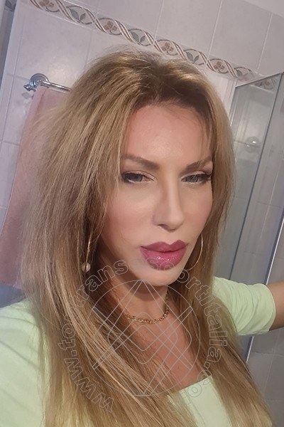 Foto selfie 27 di Pamela L' Italiana Piu' Calda transescort Firenze