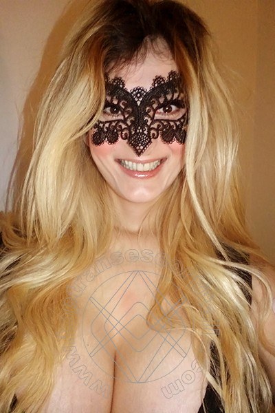 Foto selfie 74 di Sarah Herrera transescort Viterbo