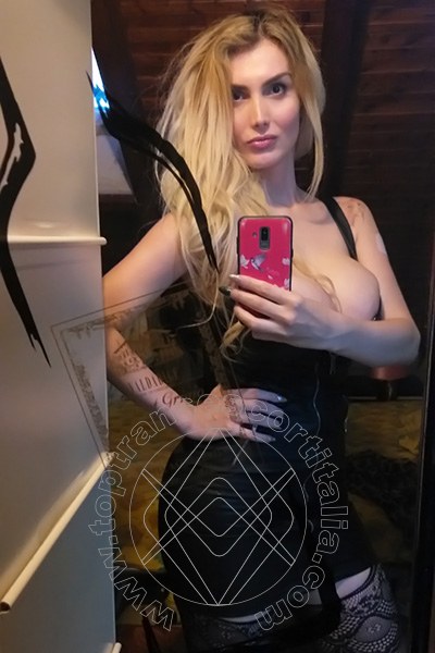 Foto selfie 69 di Sarah Herrera transescort Viterbo