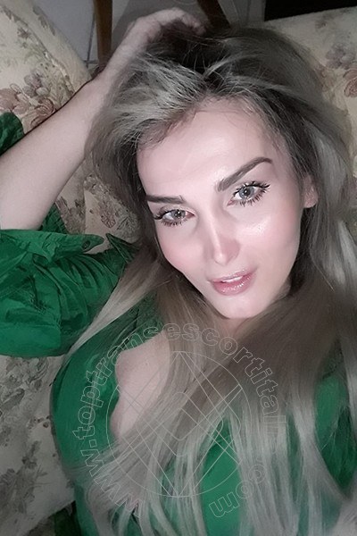 Foto selfie 115 di Sarah Herrera transescort Viterbo