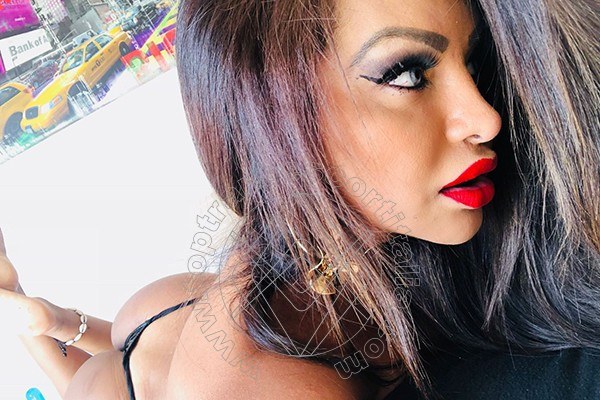Foto selfie 50 di Ingrid Lemos transescort Milano