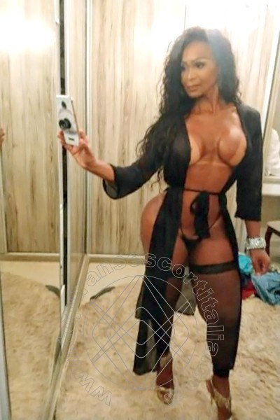 Foto selfie 30 di Morena Cajuina transescort Teresina