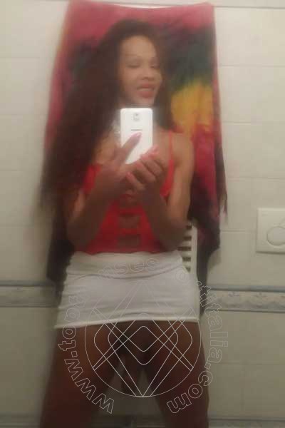 Foto selfie hot 11 di Deborah Ts transescort Cinisello Balsamo