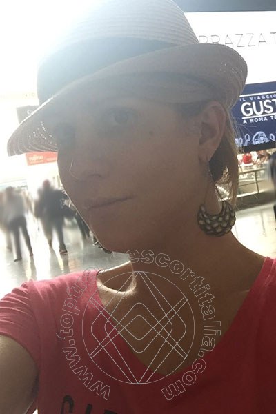 Foto selfie 44 di Giselly  Bella transescort Villa Rosa