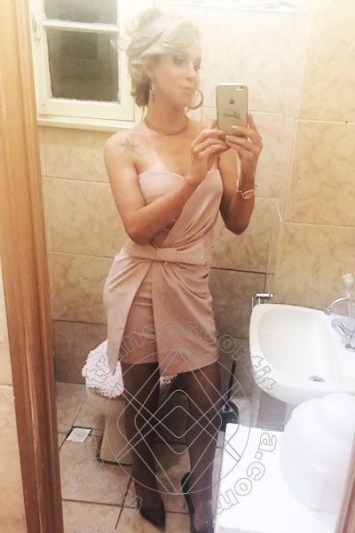 Foto selfie 51 di Giselly  Bella transescort Villa Rosa