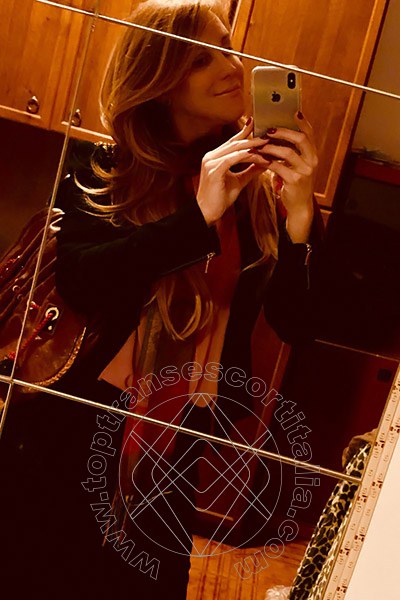 Foto selfie 39 di Giselly  Bella transescort Villa Rosa