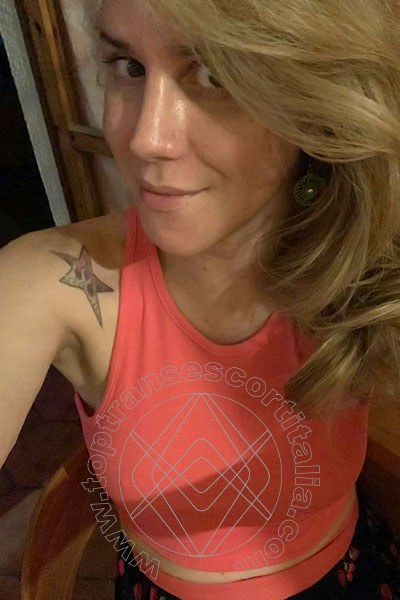 Foto selfie 62 di Giselly  Bella transescort Villa Rosa