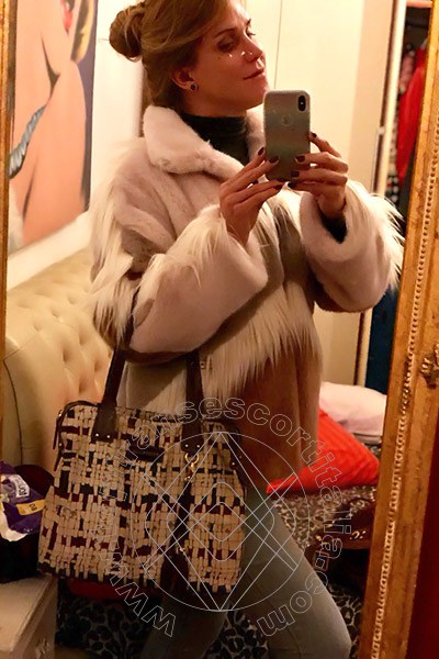 Foto selfie 38 di Giselly  Bella transescort Villa Rosa