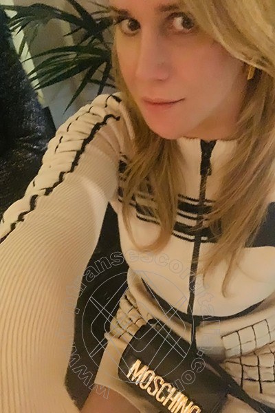Foto selfie 9 di Giselly  Bella transescort Villa Rosa