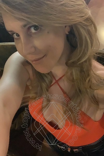 Foto selfie 8 di Giselly  Bella transescort Villa Rosa