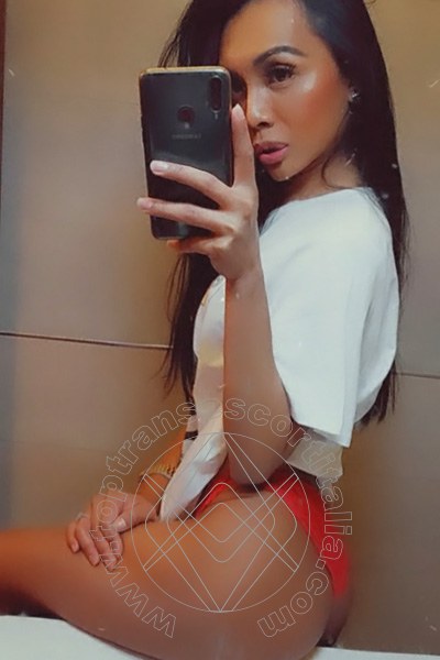 Foto selfie 8 di Mulan Asiatica transescort Milano