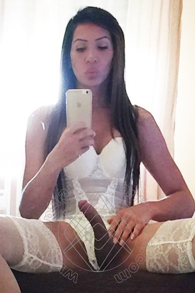 Foto selfie hot 3 di Eliana transescort Cannes