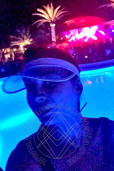 Foto selfie 44 di Allana transescort Riccione
