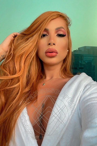 Foto selfie 21 di Alícia Lins transescort Rimini