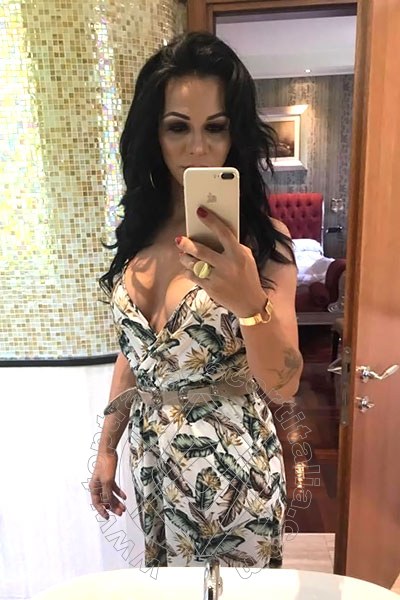 Foto selfie 13 di Natalia Rodrigues Pornostar transescort Conegliano