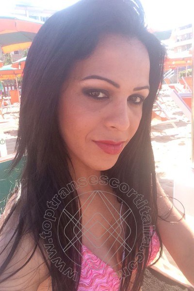 Foto selfie 33 di Natalia Rodrigues Pornostar transescort Conegliano