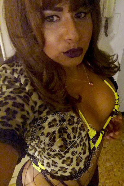 Foto selfie 30 di Sexy Diavolina transescort Villa Rosa