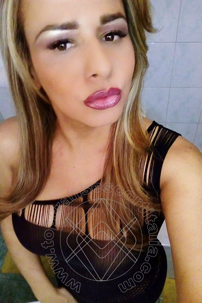 Foto selfie 40 di Sexy Diavolina transescort Villa Rosa