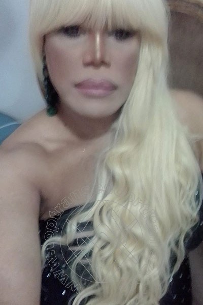 Foto selfie 706 di Nicole Vip Venturiny transescort Milano