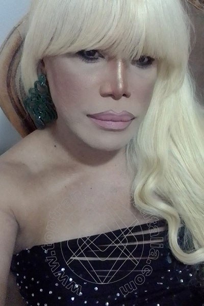 Foto selfie 698 di Nicole Vip Venturiny transescort Milano