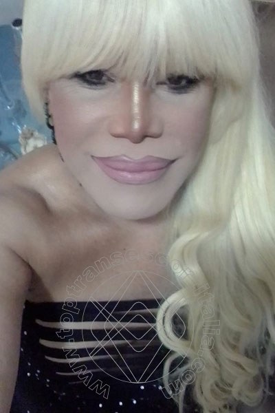 Foto selfie 697 di Nicole Vip Venturiny transescort Milano