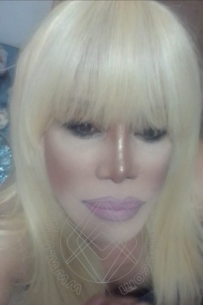 Foto selfie 687 di Nicole Vip Venturiny transescort Milano