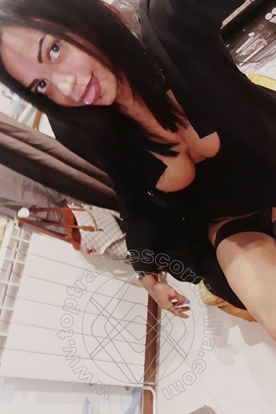 Foto selfie 16 di Lucrezia Hikman transescort Prato