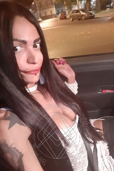 Foto selfie 66 di Lucrezia Hikman transescort Prato