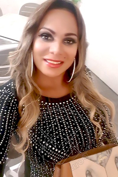 Foto selfie 38 di Carolina Hot transescort Lecce