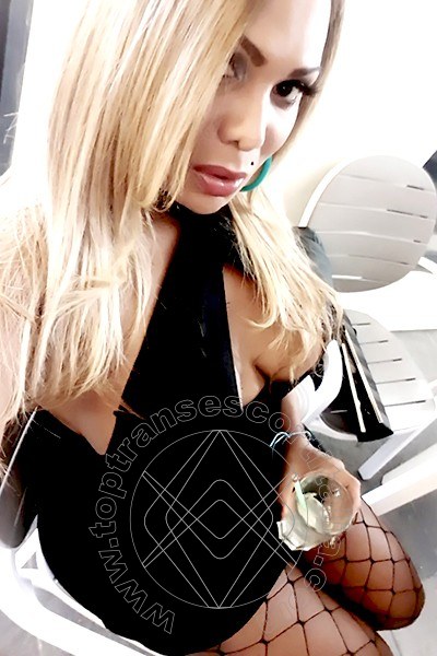 Foto selfie 33 di Carolina Hot transescort Lecce