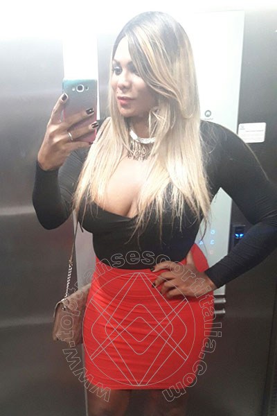 Foto selfie 59 di Carolina Hot transescort Lecce
