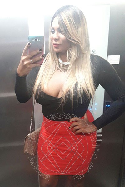 Foto selfie 59 di Carolina Hot transescort Cuneo